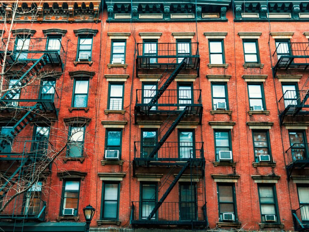 why-invest-in-multi-family-commercial-real-estate-in-nyc-avid-realty